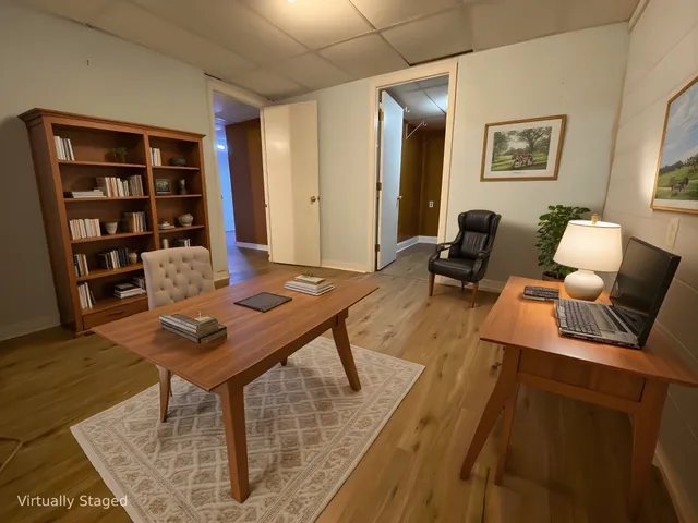 $599,900 | 121 Old Jackson Highway, Leoma, TN 38468