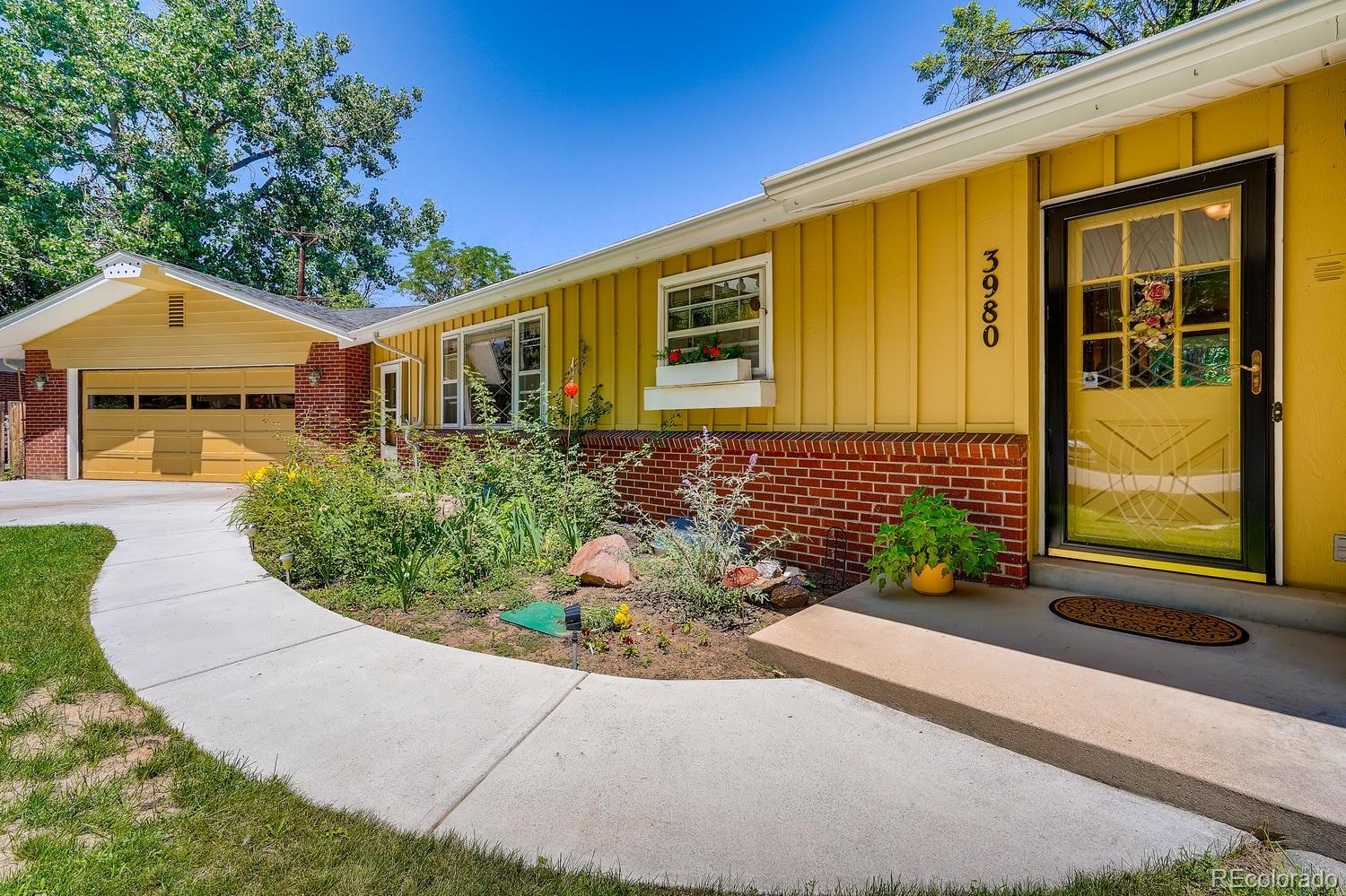 3980 Garrison Street Wheat Ridge, CO 80033 - Photo 2 of 28 Gallery Image 2
