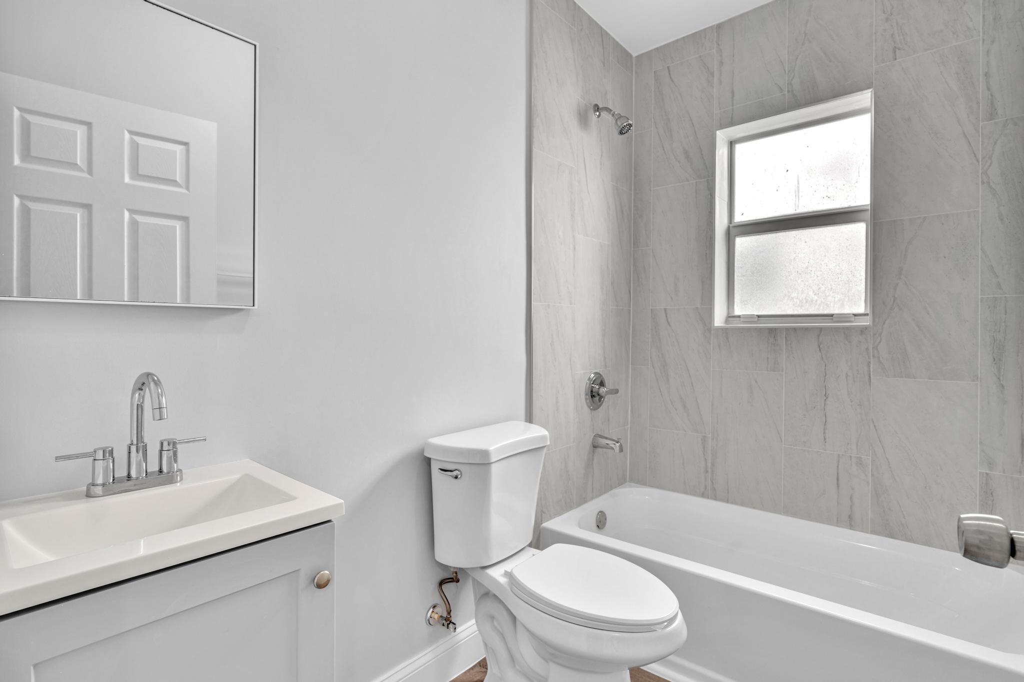 1142 Southwest 4th Street, Unit 6 Miami, FL 33130 - Photo 9 of 12 _DSC7406