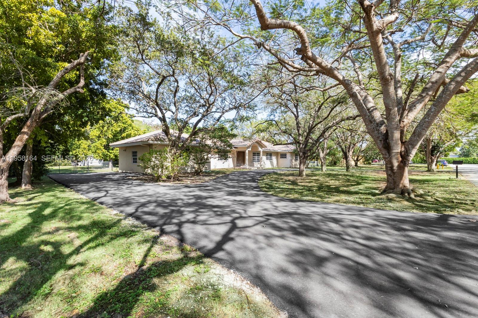 7821 Southwest 129th Terrace Pinecrest, FL 33156 - Photo 38 of 38