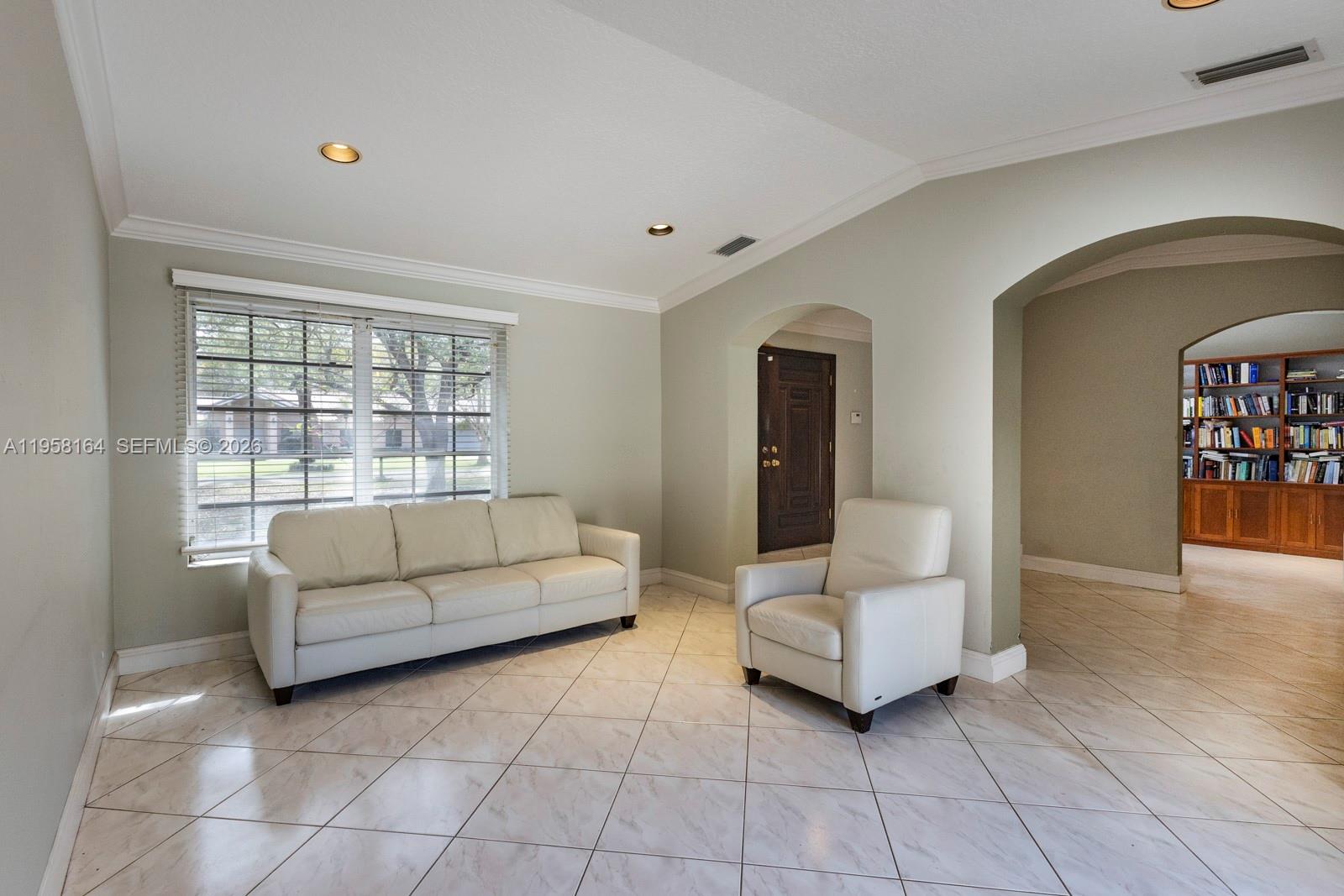 7821 Southwest 129th Terrace Pinecrest, FL 33156 - Photo 4 of 38