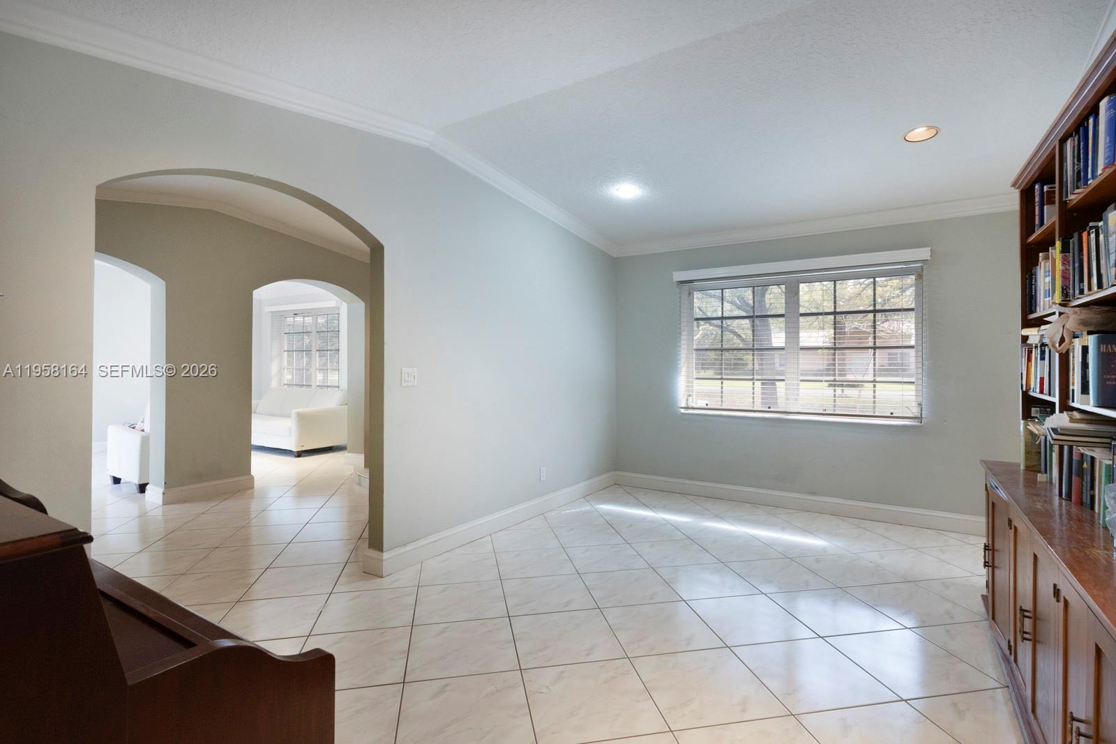 7821 Southwest 129th Terrace Pinecrest, FL 33156 - Photo 8 of 38