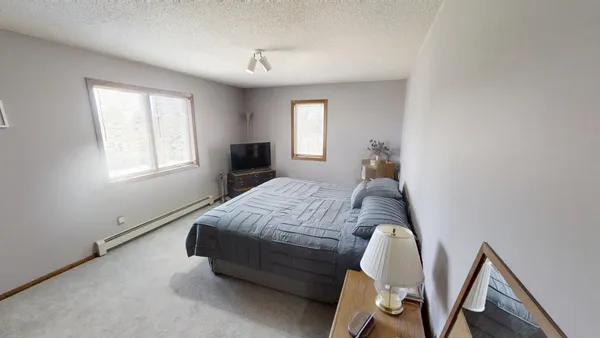 $244,900 | 2418 West Main Street, Albert Lea, MN 56007