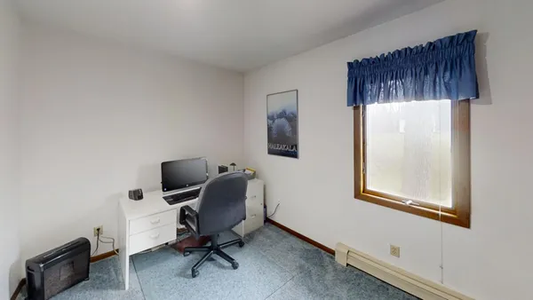 $244,900 | 2418 West Main Street, Albert Lea, MN 56007