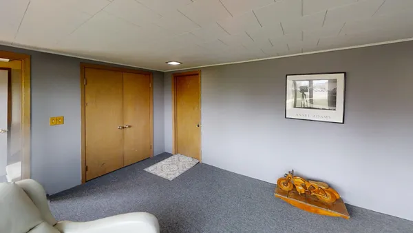 $244,900 | 2418 West Main Street, Albert Lea, MN 56007