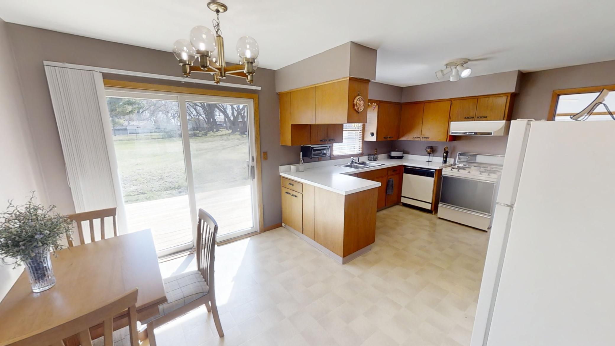 2418 West Main Street Albert Lea, MN 56007 - Photo 6 of 36