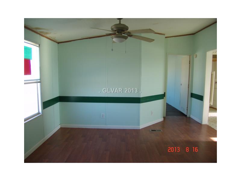 4721 West Rancho Road Pahrump, NV 89048 - Photo 8 of 27 Dining Room.