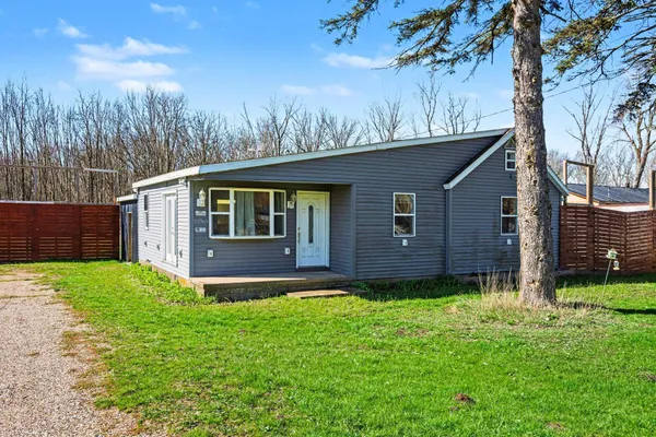 $199,900 | 25765 Highway 43, Mattawan, MI 49071