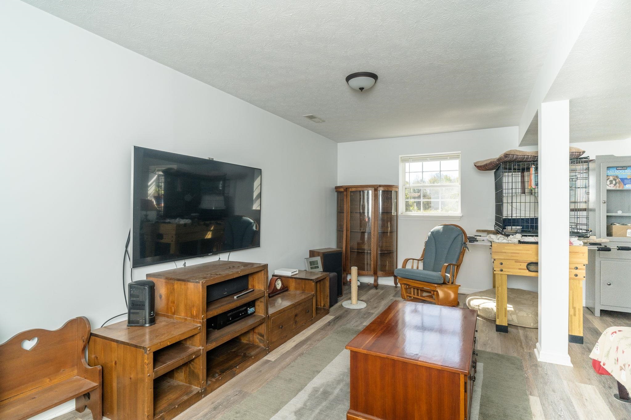 1075 Chestnut Ridge Road Staunton, VA 24401 - Photo 14 of 58