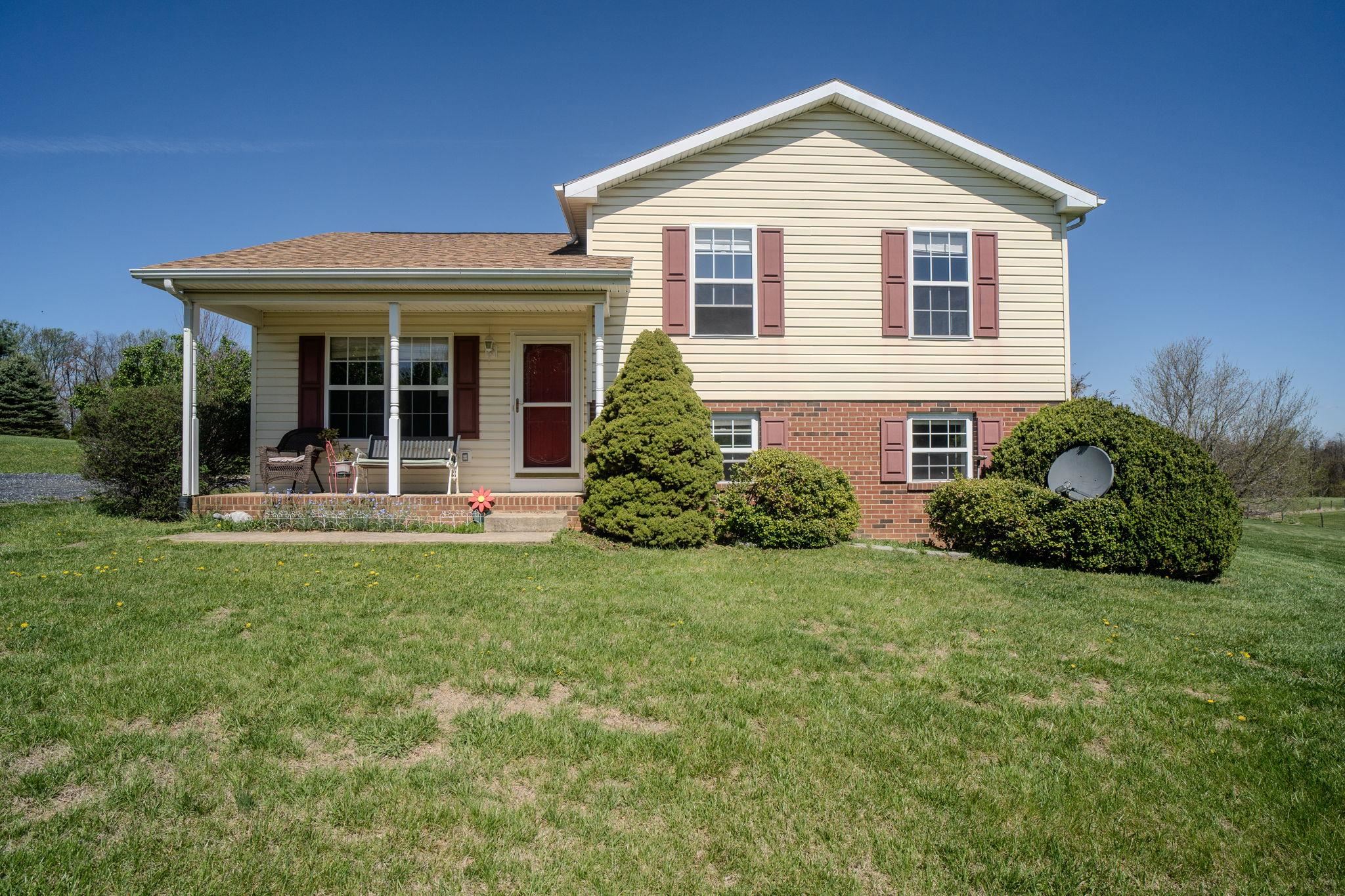 1075 Chestnut Ridge Road Staunton, VA 24401 - Photo 22 of 58