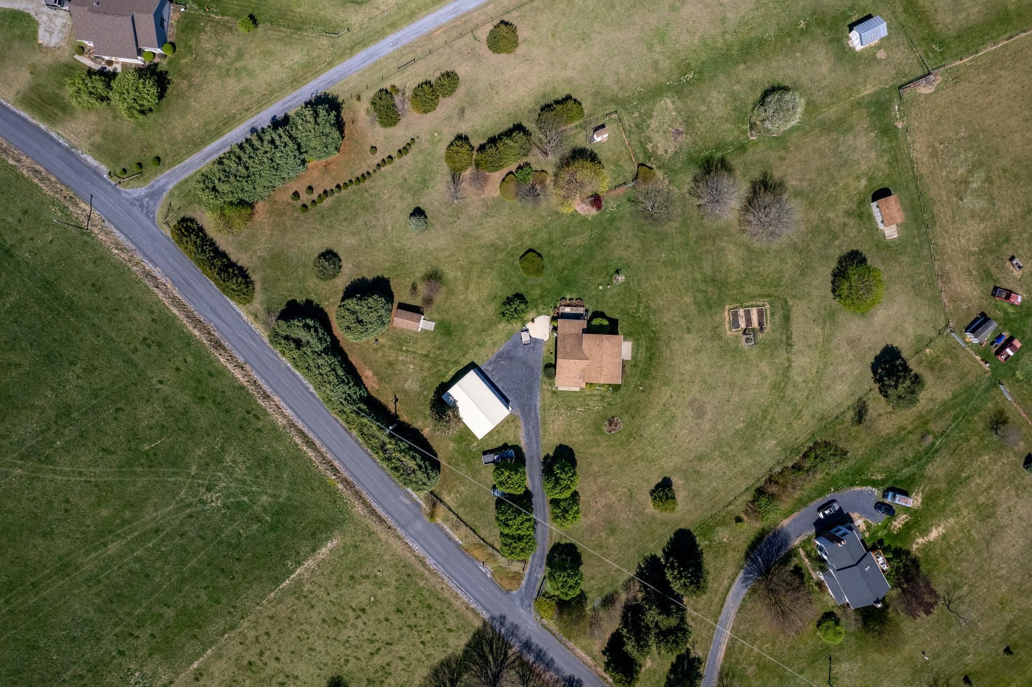 1075 Chestnut Ridge Road Staunton, VA 24401 - Photo 32 of 58