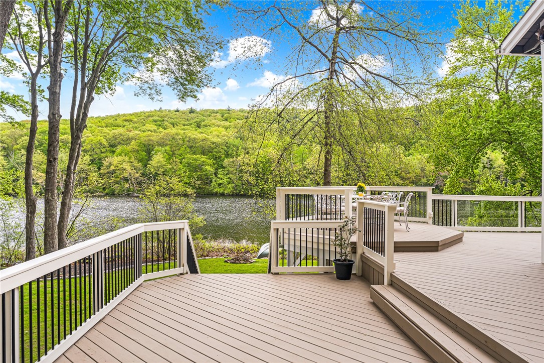 12 Hazel Point Road Smithfield, RI 02917 - Photo 35 of 47