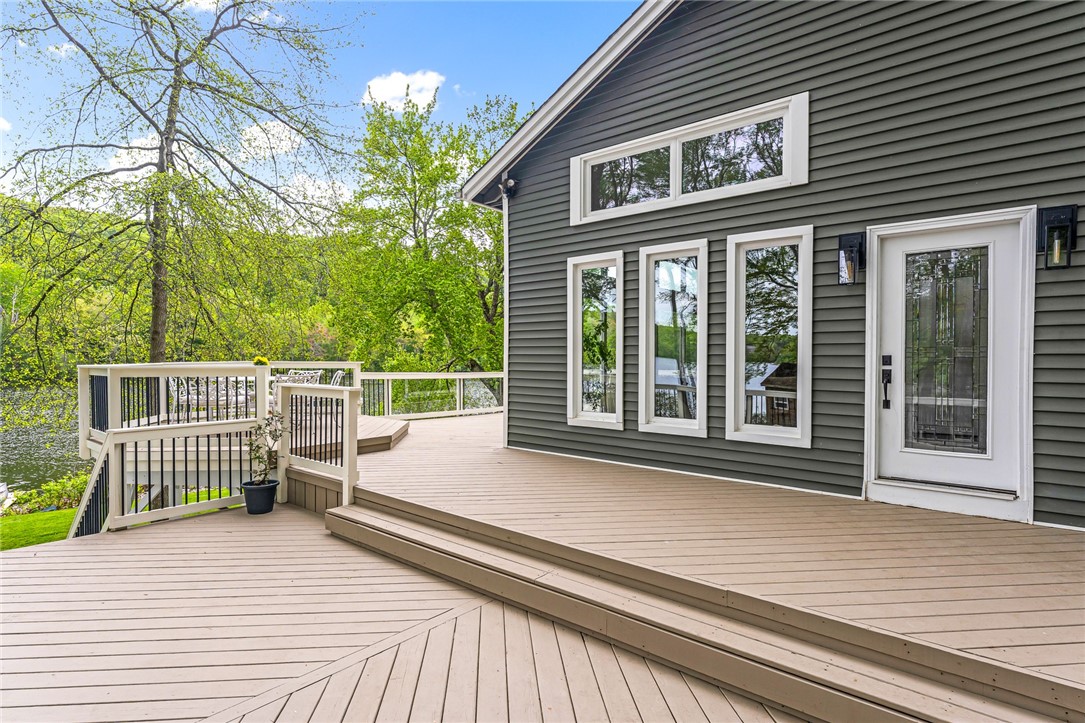 12 Hazel Point Road Smithfield, RI 02917 - Photo 7 of 47