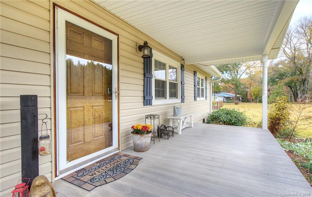 106 Ridgecrest Drive Stanley, NC 28164 - Photo 1 of 35 Gallery Image 1