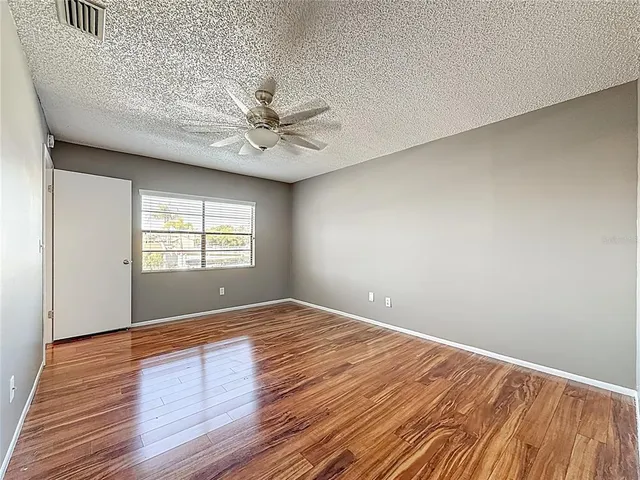 $260,000 | 9209 Seminole Boulevard, Unit 32, Seminole, FL 33772