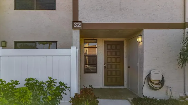 $260,000 | 9209 Seminole Boulevard, Unit 32, Seminole, FL 33772