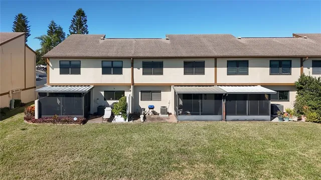 $260,000 | 9209 Seminole Boulevard, Unit 32, Seminole, FL 33772