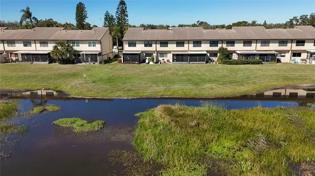 $260,000 | 9209 Seminole Boulevard, Unit 32, Seminole, FL 33772