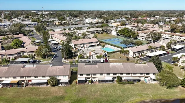 $260,000 | 9209 Seminole Boulevard, Unit 32, Seminole, FL 33772