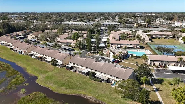 $260,000 | 9209 Seminole Boulevard, Unit 32, Seminole, FL 33772