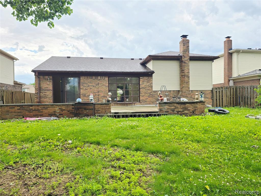 36730 Engleside Drive Sterling Heights, MI 48310 - Photo 3 of 16