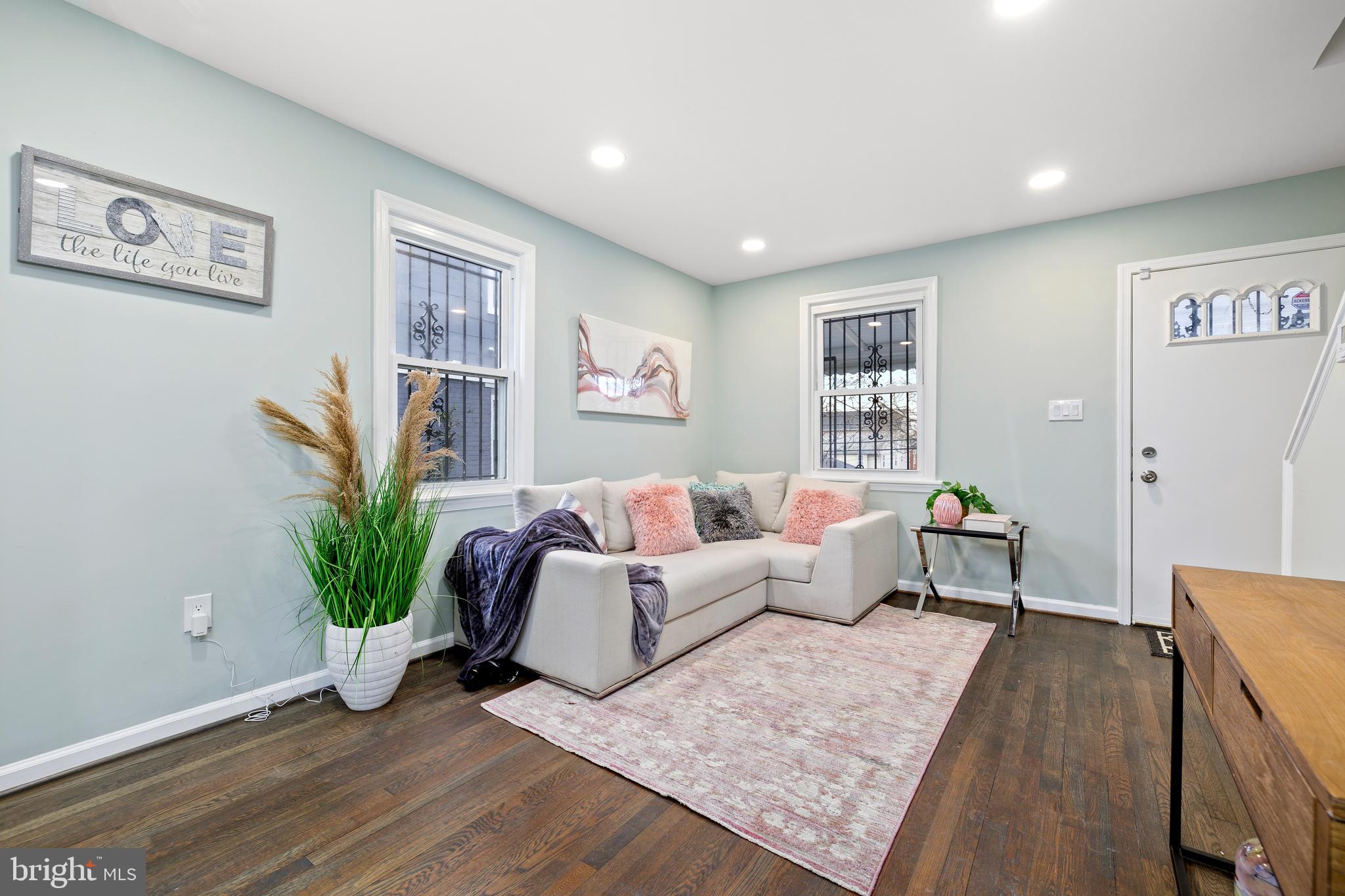 5079 Sheriff Road Northeast Washington, DC 20019 - Photo 8 of 34 Gallery Image 8