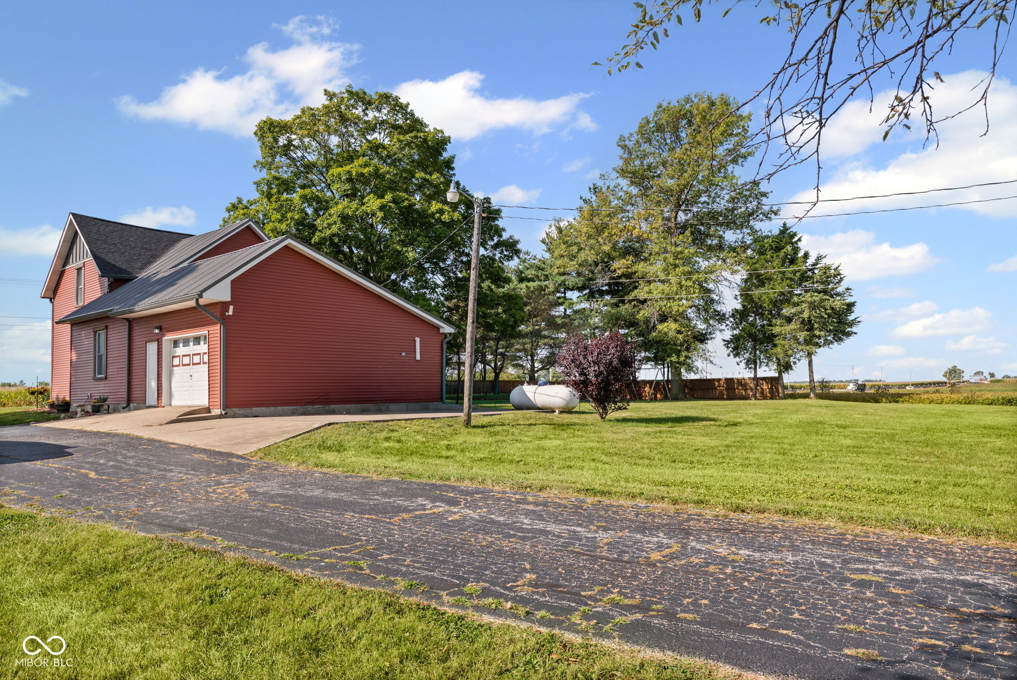 8446 Highway 32 Thorntown, IN 46071 - Photo 6 of 32