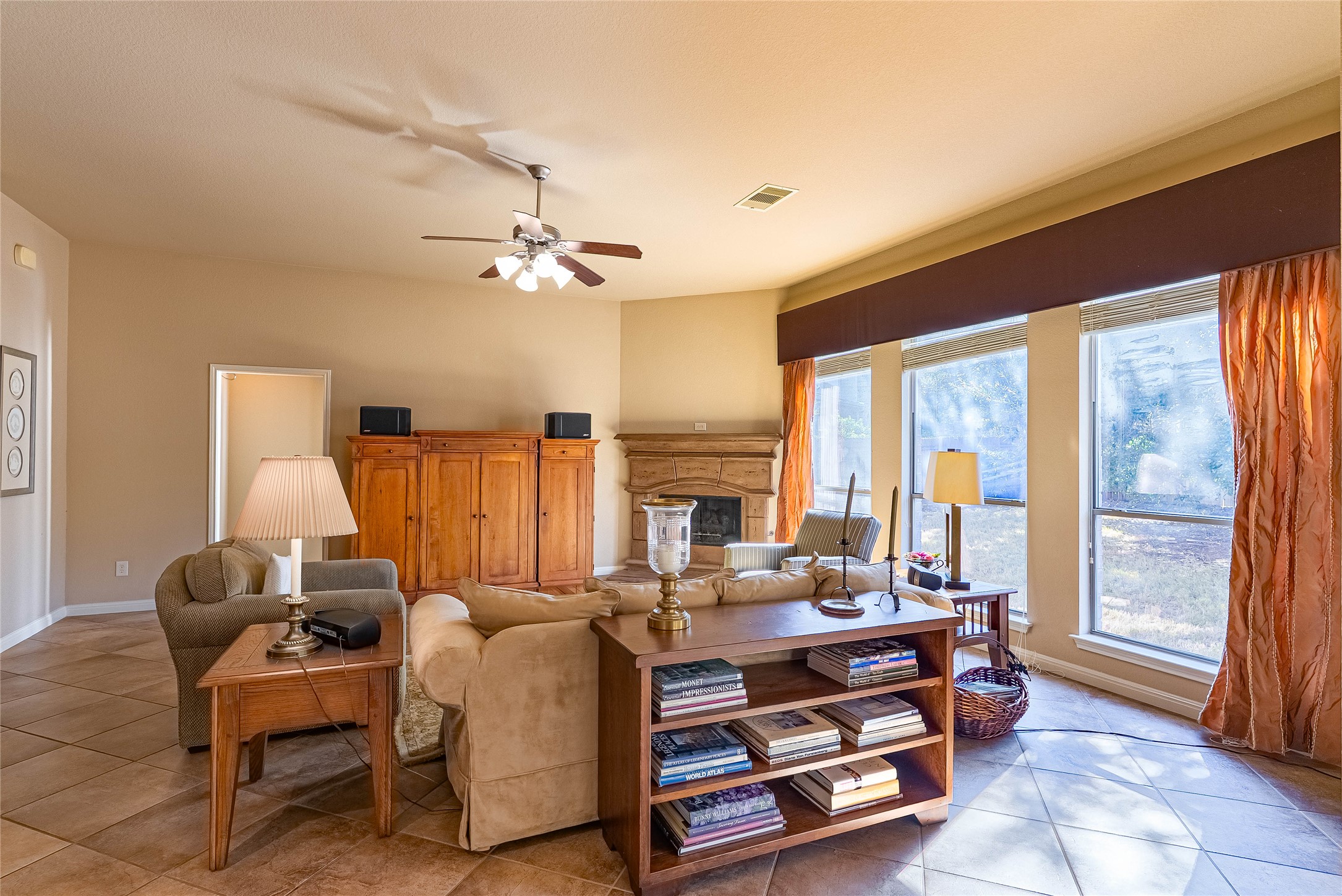 2725 Highland Trail Leander, TX 78641 - Photo 11 of 30 Model-home finishes and surround sound speakers enhance this stunning living area.