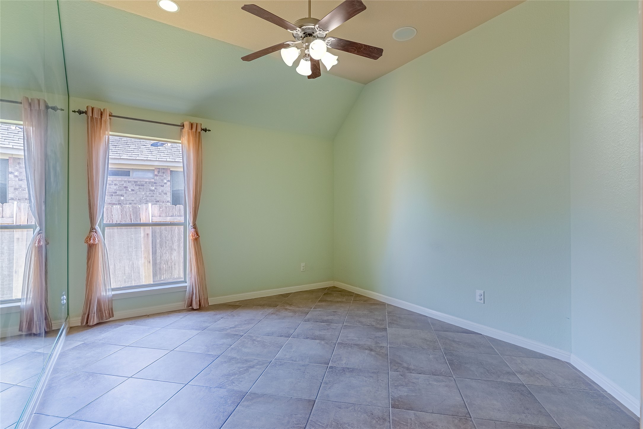 2725 Highland Trail Leander, TX 78641 - Photo 23 of 30 Can easily be converted into a fourth bedroom or guest suite.