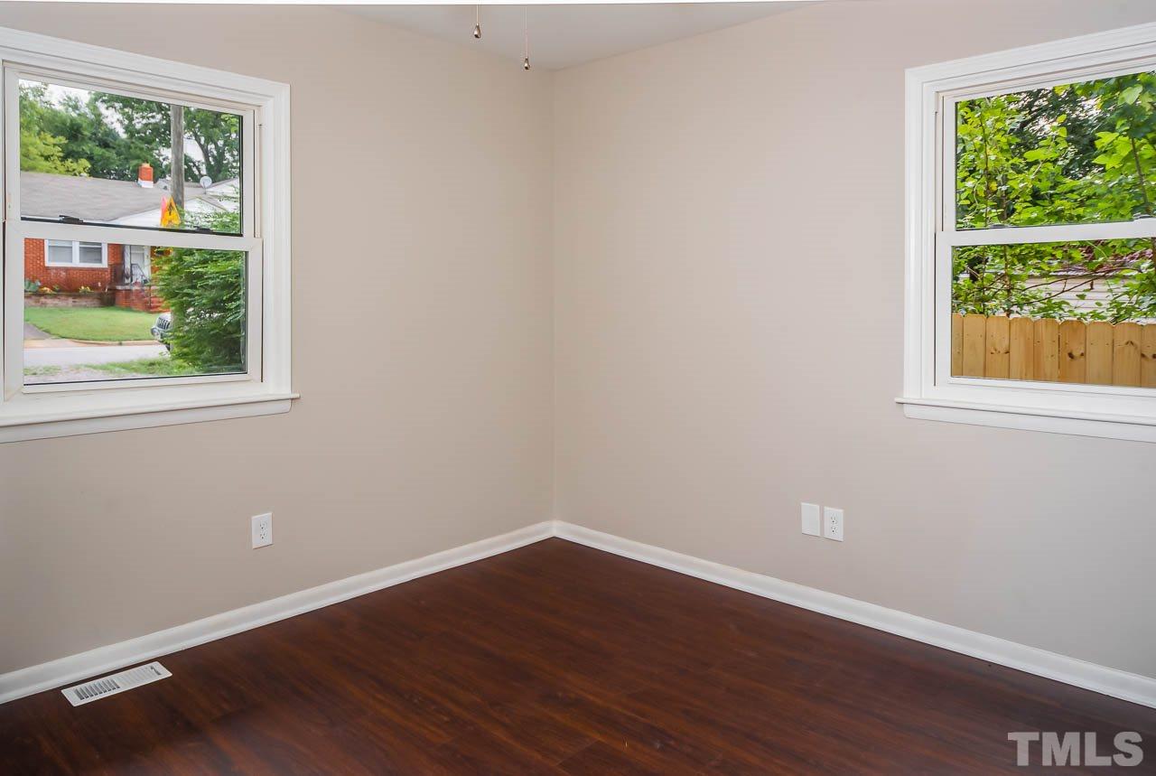 1212 Boyer Street Raleigh, NC 27610 - Photo 12 of 20