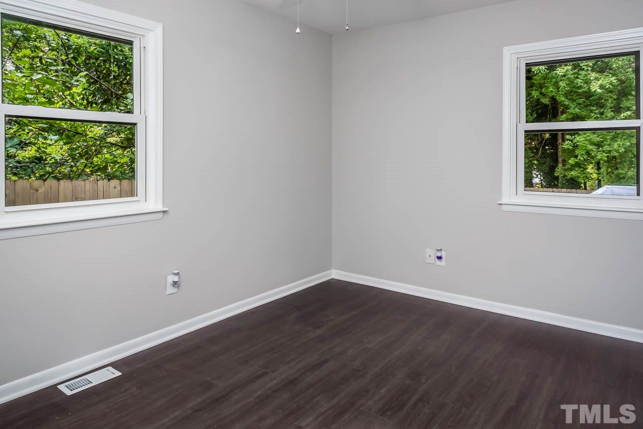 1212 Boyer Street Raleigh, NC 27610 - Photo 10 of 20