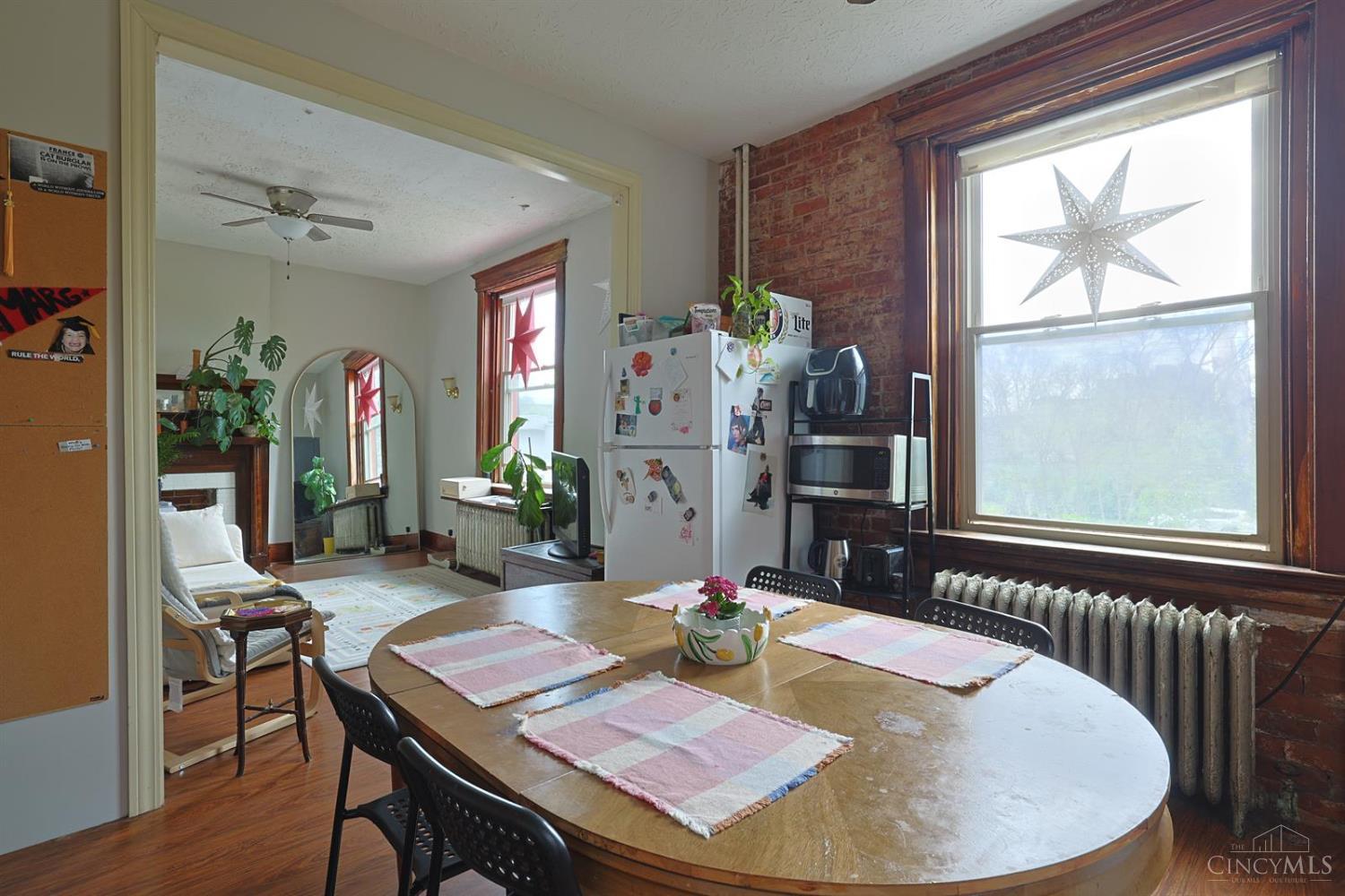 448 Riddle Road Cincinnati, OH 45220 - Photo 40 of 49
