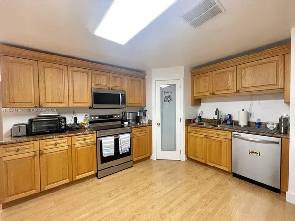 $580,000 | 501 Northeast 110th Terrace, Miami, FL 33161