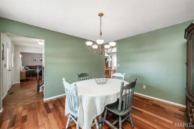 $275,000 | 4800 Brecht Lane, Godfrey, IL 62035