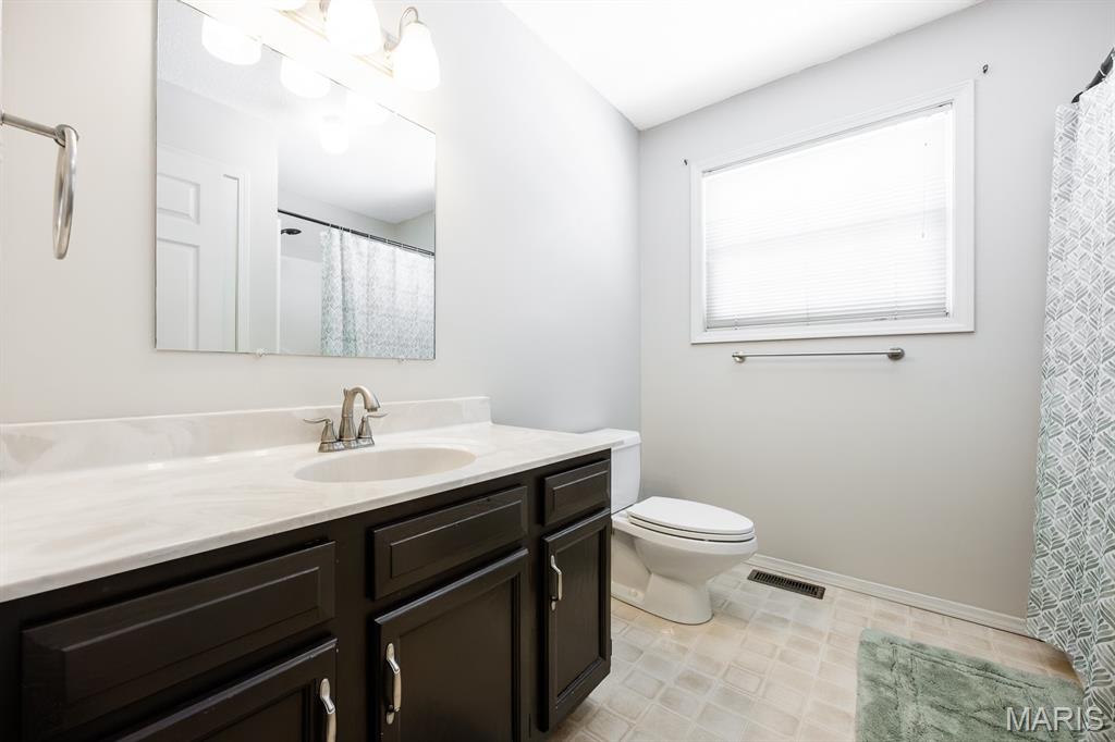 4800 Brecht Lane Godfrey, IL 62035 - Photo 22 of 38