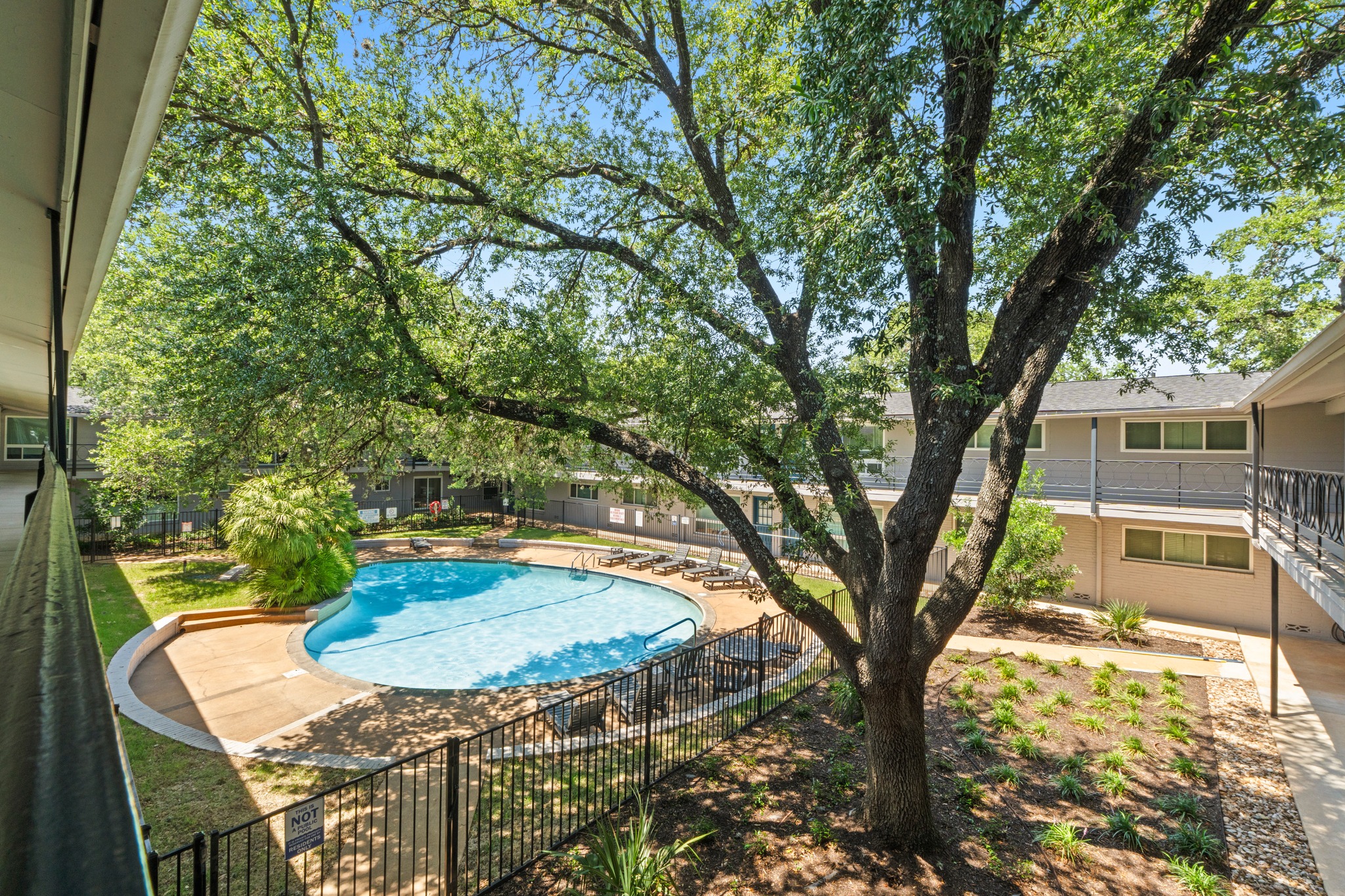 1210 Windsor Road, Unit 220 Austin, TX 78703 - Photo 22 of 32