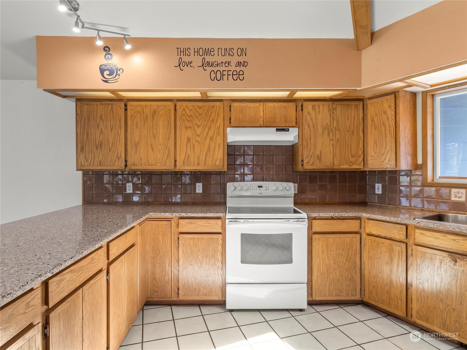 34616 Stackpole Road Oysterville, WA 98641 - Photo 4 of 21 Gallery Image 4