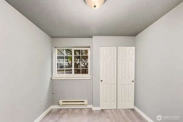 $324,999 | 23410 18th Avenue South, Unit F101, Des Moines, WA 98198