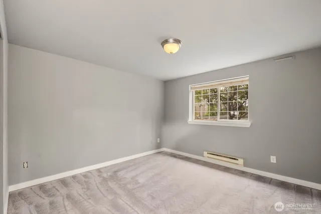 $324,999 | 23410 18th Avenue South, Unit F101, Des Moines, WA 98198