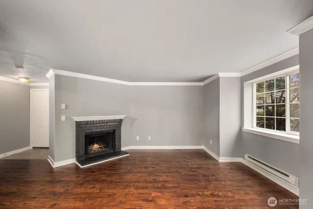 $324,999 | 23410 18th Avenue South, Unit F101, Des Moines, WA 98198