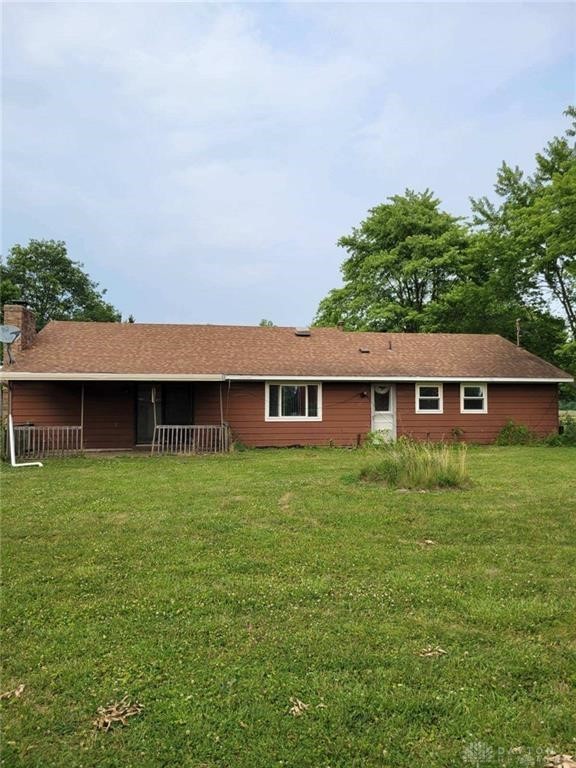 3161 South Tecumseh Road Springfield, OH 45502 - Photo 2 of 4