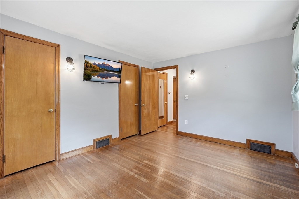88 Roy Street Ludlow, MA 01056 - Photo 19 of 36