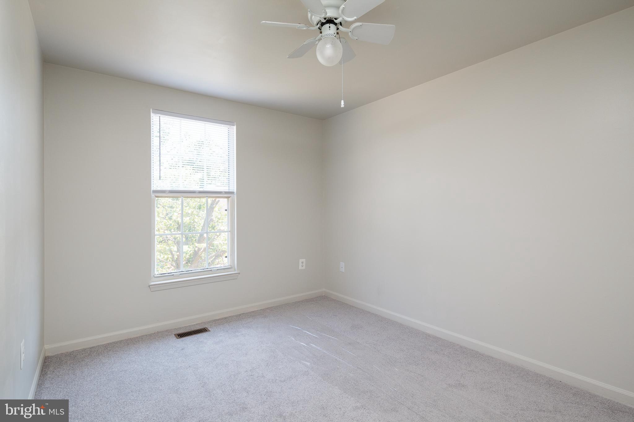 1010 Mariner Road Joppa, MD 21085 - Photo 16 of 36 2nd Bedroom