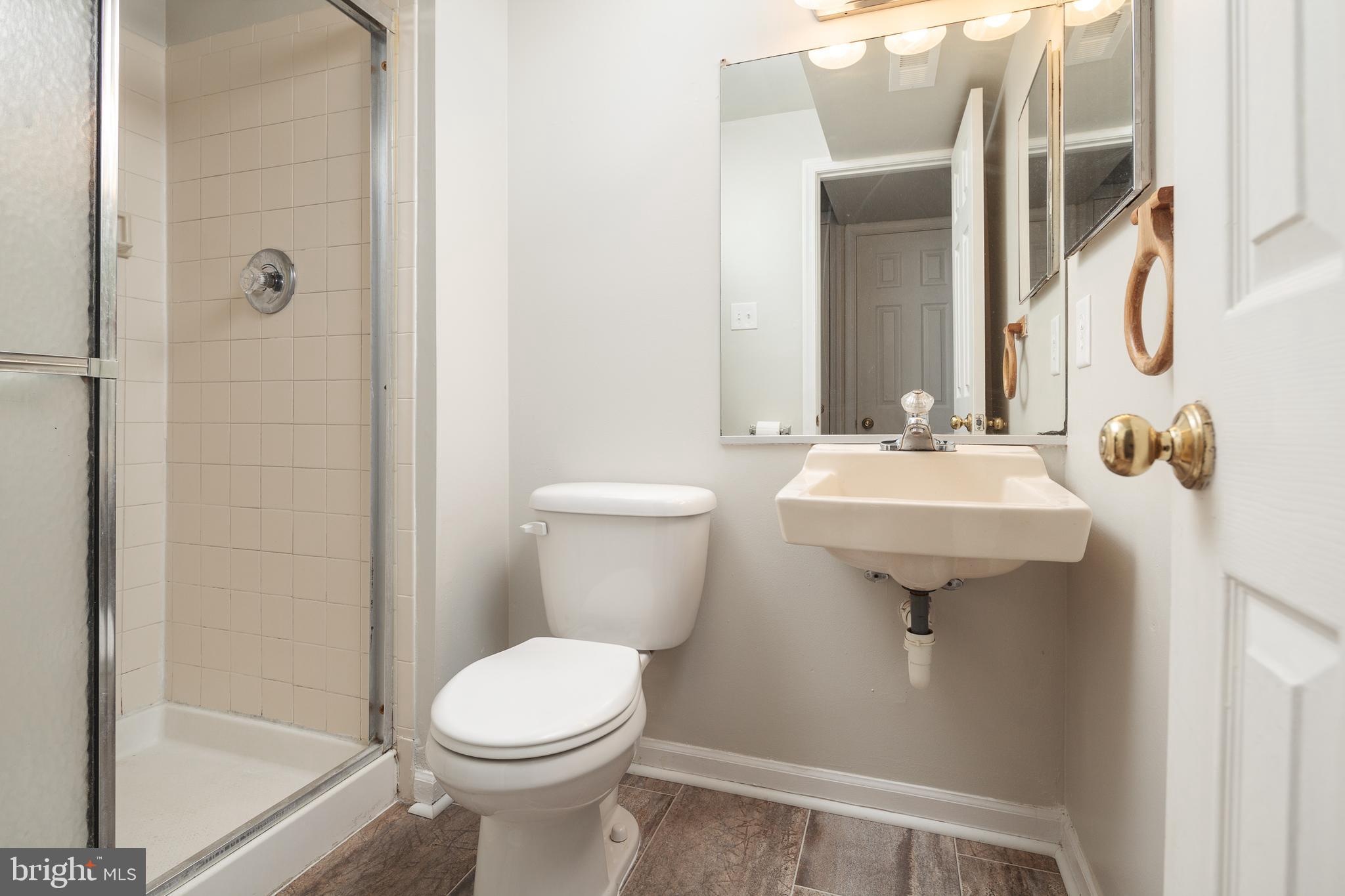 1010 Mariner Road Joppa, MD 21085 - Photo 26 of 36 Full Bath Lower 1