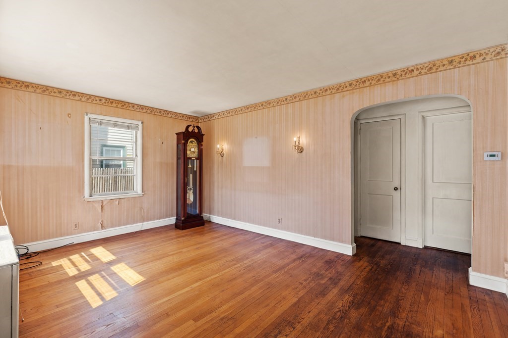 83 Audubon Road Milton, MA 02186 - Photo 5 of 23 Gallery Image 5