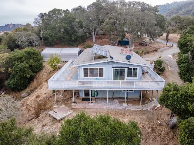 $949,999 | 380 Hillside Road, San Juan Bautista, CA 95045