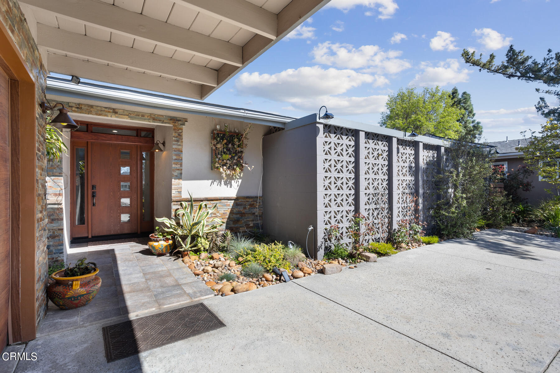 9400 Crystal View Drive Tujunga, CA 91042 - Photo 13 of 67 9400 Crystal View Dr-13