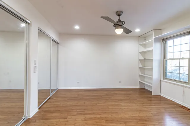 $339,000 | 640 Sanders Court, Gurnee, IL 60031