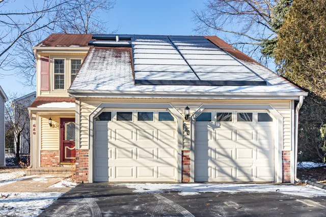 $339,000 | 640 Sanders Court, Gurnee, IL 60031