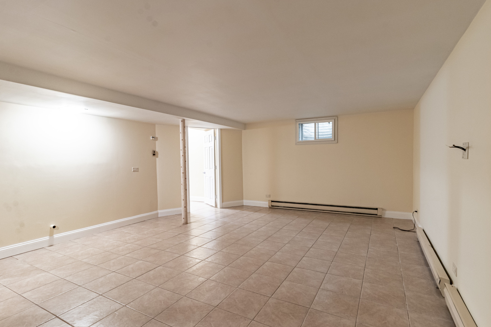 640 Sanders Court Gurnee, IL 60031 - Photo 26 of 38 wooden floor in a room